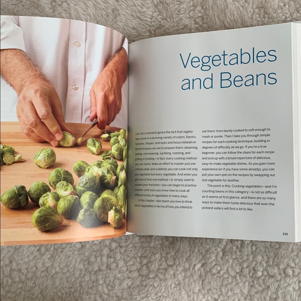 How to Cook Everything: The Basics by Mark Bittman: a guide for beginner cooks👏🏻 - Picture 9 of 10